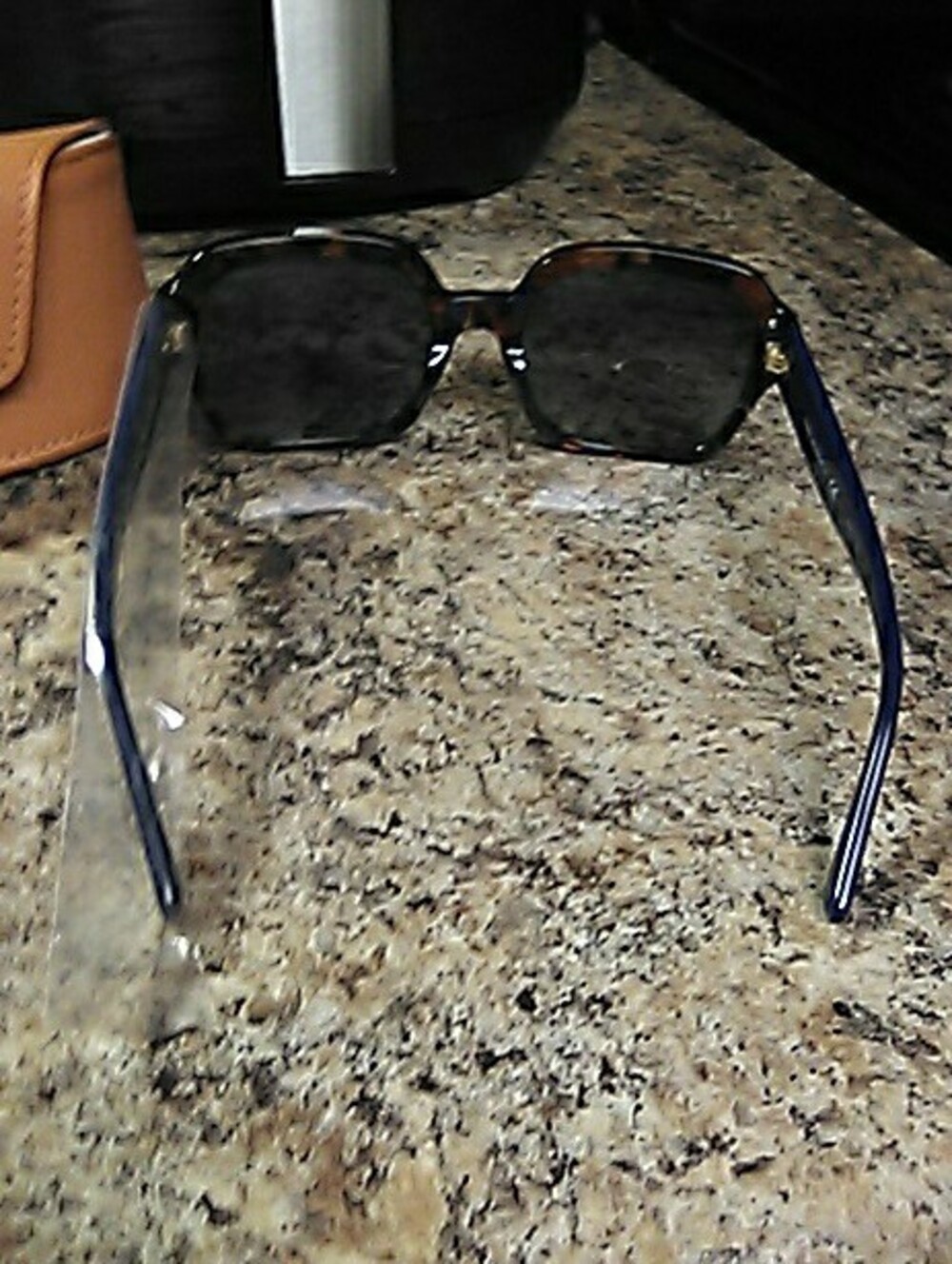 Tory Burch Sunglasses - Picture 4 of 12